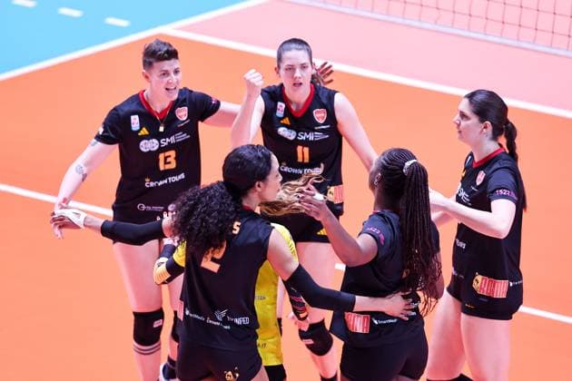 Roma Volley exultation during Roma Volley vs SC Potsdam, Women s Volleyball Challenge Cup match in Rome, Italy, February 19 2025  Copyright: xLuigixMariani IPAxSportx xipa-agency.netx xx IPA_54302712 IPA_Agency_IPA54302712