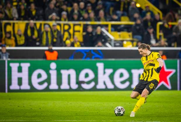 Dortmund, Germany. 19th Feb 2025. Marcel Sabitzer (BvB) Borussia Dortmund - Sporting Lisbon Borussia Dortmund - Sporting Lissabon 19.02.2025