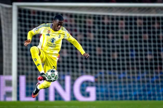 Juventus forwarder Timothy Weah during the match PSV - Juventus at the Philips stadium for the UEFA Champions League - Knockout phase play-offs - 2nd leg season 2024-2025 in EINDHOVEN, Netherlands on 19 february 2025, (photo by Marcel van Dorst EYE4images DeFodi Images)