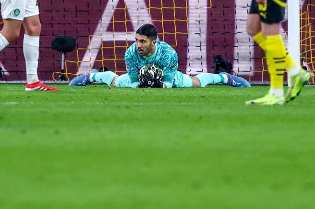 19.02.2025, Fußball, UEFA Champions League, Borussia Dortmund - Sporting Lissabon, Signal Iduna Park, Knockout phase play-offs, Saison 2024 2025: Torwart Rui Silva (Sporting 24) Nordrhein-Westfalen Deutschland