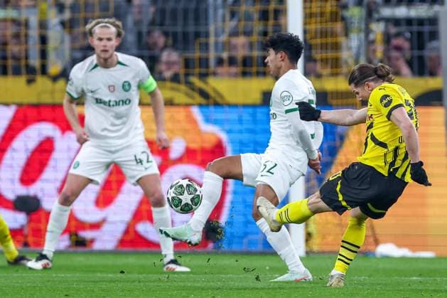 19.02.2025, Fußball, UEFA Champions League, Borussia Dortmund - Sporting Lissabon, Signal Iduna Park, Knockout phase play-offs, Saison 2024 2025: Morten Hjulmand (Sporting 42) und Joao Simoes (Sporting 52) gegen Marcel Sabitzer (BVB 20) Nordrhein-Westfalen Deutschland