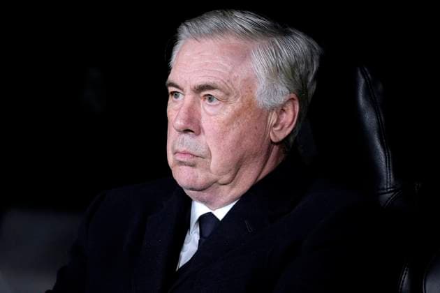 ANCELOTTI Carlo Trainer Team Real Madrid UEFA Champions League Saison 2024 - 2025 Spiel Real Madrid - Manchester City 3 : 1 am 19.02.2025 in Madrid DFL REGULATIONS PROHIBIT ANY USE OF PHOTOGRAPHS as IMAGE SEQUENCES and or QUASI-VIDEO Copyright: xLacixPerenyix
