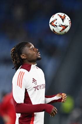 Manu Kone of A.S. Roma participates in the 2024 25 UEFA Europa League knockout play-off second leg match between A.S. Roma and F.C. Porto at Olympic Stadium on February 20, 2025 in Rome, Italy.  Copyright: xDomenicoxCippitelli IPAxSportx xipa-agency.netx xx IPA_54331273 IPA_Agency_IPA54331273