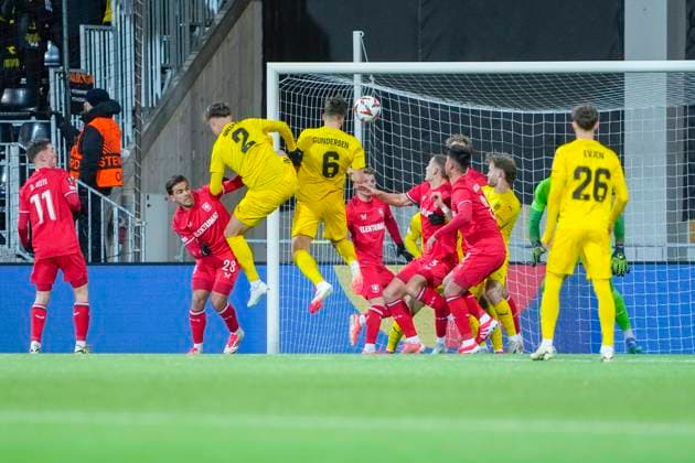 Football, European League Bodo Glimt Twente Bodo 20250220 Bodo Glimts Jostein Gundersen during the European League football match between Bodo Glimt and Twente at Aspmyra Stadium Photo Fredrik Varfjell NTB Bodo Norge EDITORIAL USE ONLY RESTRICTED USE FOR BETTING COMPANIES  Copyright: xFredrikxVarfjellx xNTBx