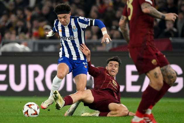 Eduardo Gabriel Aquino Cossa of FC Porto and Eldor Shomurodov of AS Roma during the Europa League football match between AS Roma and FC Porto at Olimpico stadium in Rome (Italy), February 20, 2025. andreaxstaccioli