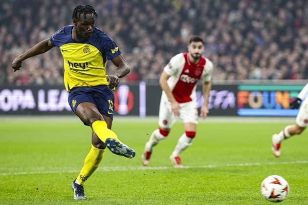 AMSTERDAM , 20-02-2025 , JohanCruijff Arena , season 2024 2025 , Europa League football , match second leg between Ajax and Union Saint Gilloise Union Saint-Gilloise player Promise David scores the 0-2 Ajax - Union Saint Gilloise  x27956848x Copyright: