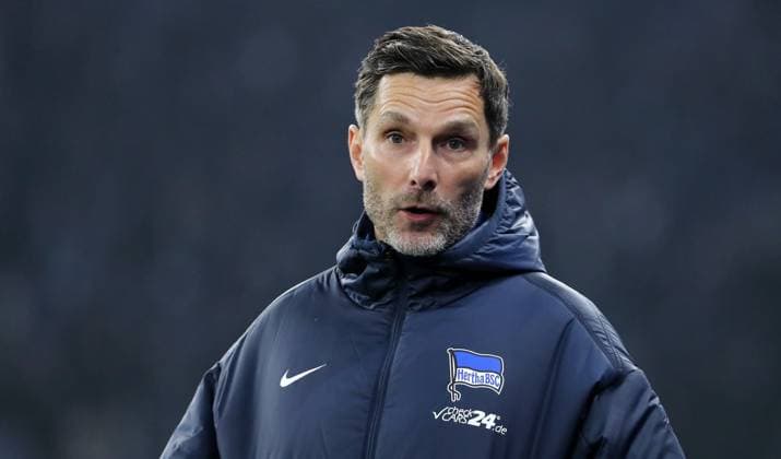 Trainer Stefan Leitl Portrait Porträt Einzelbild close up Fußball Fussball DFL 2.Bundesliga Herren 23. Spieltag Saison 2024 2025 21.02.2025 Hertha BSC Berlin vs. 1.FC Nürnberg FCN DFL regulations prohibit any use of photographs as image sequences and or quasi-video