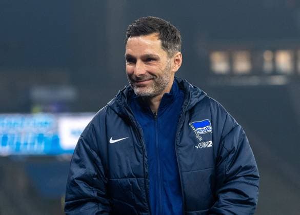Fussball, Herren, Saison 2024 2025, 2. Bundesliga (23. Spieltag), Hertha BSC - 1. FC Nürnberg, Trainer Stefan Leitl (Hertha BSC), 21.02. 2025,
