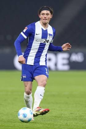 21.02.2025, xtgx, Fussball - 2.Bundesliga, Hertha BSC Berlin - 1.FC Nuernberg emspor, v.l. Fabian Reese (Hertha, 11) Freisteller, Einzelbild, Ganzkoerper, single frame (DFL DFB REGULATIONS PROHIBIT ANY USE OF PHOTOGRAPHS as IMAGE SEQUENCES and or QUASI-VIDEO) Berlin