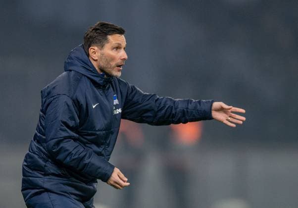 Fussball, Herren, Saison 2024 2025, 2. Bundesliga (23. Spieltag), Hertha BSC - 1. FC Nürnberg, Trainer Stefan Leitl (Hertha BSC), 21.02. 2025,