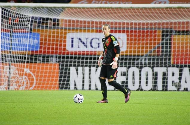 21.02.2025, xgrfx, Fussball UEFA Women s Nations League , Niederlande - Deutschland v.l. Ann-Kathrin Berger (Deutsche Frauennationalmannschaft) (DFL DFB REGULATIONS PROHIBIT ANY USE OF PHOTOGRAPHS as IMAGE SEQUENCES and or QUASI-VIDEO) Breda