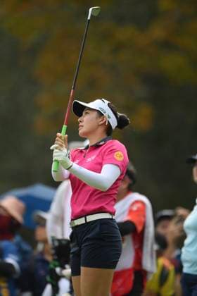 LPGA, Golf Damen Thailand 2025 Jeeno Thitikul of Thailand plays her tee shot during round 4 of the Honda LPGA Thailand 2025 at Siam Country Club Old Course on February 23, 2025, in Pattaya, Chonburi, Thailand. Pattaya Chonburi Thailand  Copyright: xVachiraxVachirax originalFilename:kalong-lpgathai250223_npBD3.jpg