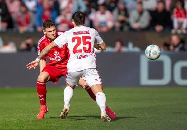 Jusuf Gazibegovic (1. FC Koeln, 25) 1. FC Köln - Fortuna Düsseldorf, 23.02.2025 Fussball, 2. Bundesliga, RheinEnergieStadion Köln DFL regulations prohibit any use of photographs as image sequences and or quasi-video.