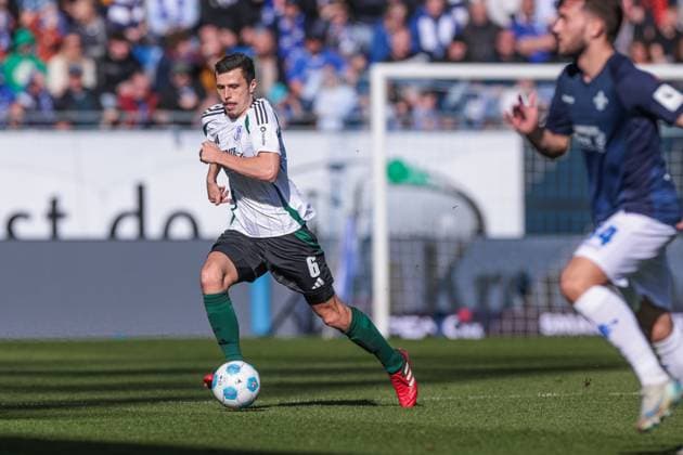 23.02.2025, Fussball, Saison 2024 2025, 2. Bundesliga, 23. Spieltag, SV Darmstadt 98 - FC Schalke 04, Ron Schallenberg (FC Schalke 04) Darmstadt Böllenfalltor Hessen Deutschland xRHR-FOTO YYx