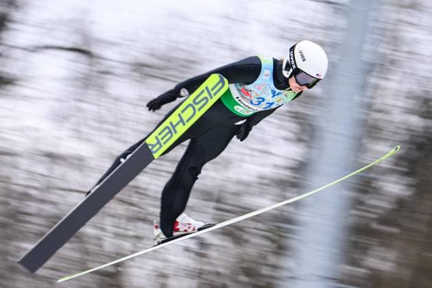 Ski jumping, Skispringen, Ski, nordisch - FIS WC Hinzenbach HINZENBACH,AUSTRIA,23.FEB.25 - NORDIC SKIING, SKI JUMPING - FIS World Cup, normal hill, ladies. Image shows Paige Jones (USA).  GEPAxpictures xChristianxMoser