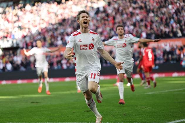 GER, 2.FBL, 1. FC Koeln vs. Fortuna Duesseldorf 23.02.2025, Rheinenergie Stadion, Koeln, GER, 2.FBL, 1. FC Koeln vs. Fortuna Duesseldorf , im Bild: 1:0 fuer Koeln Torjubel Jubel Jubellauf, Torschuetze Florian Kainz (FC Koeln 11),