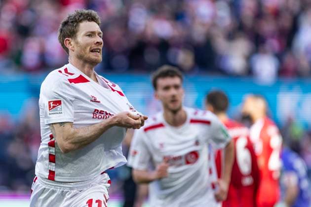 2. Fußball Bundesliga: 1. FC Köln - Fortuna Düsseldorf, 23.02.2025 Florian Kainz (1. FC Köln, 11) jubelt nach seinem Tor. 2. Fußball Bundesliga, 1. FC Köln - Fortuna Düsseldorf, 23. Spieltag, am 23.02.2025, RheinEnergie-Stadion, Köln. DFL regulations prohibit any use of photographs as image sequences and or quasi-video