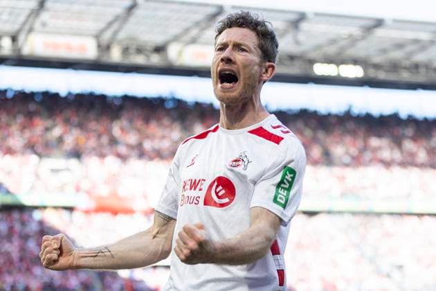 2. Fußball Bundesliga: 1. FC Köln - Fortuna Düsseldorf, 23.02.2025 Florian Kainz (1. FC Köln, 11) jubelt nach seinem Tor. 2. Fußball Bundesliga, 1. FC Köln - Fortuna Düsseldorf, 23. Spieltag, am 23.02.2025, RheinEnergie-Stadion, Köln. DFL regulations prohibit any use of photographs as image sequences and or quasi-video