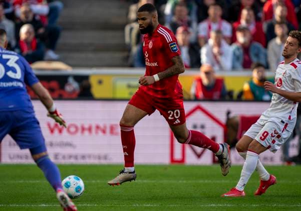 Jamil Siebert (Fortuna Duesseldorf, 20) 1. FC Köln - Fortuna Düsseldorf, 23.02.2025 Fussball, 2. Bundesliga, RheinEnergieStadion Köln DFL regulations prohibit any use of photographs as image sequences and or quasi-video.