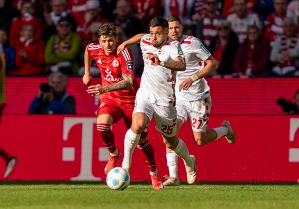 Jusuf Gazibegovic (1. FC Koeln, 25) 1. FC Köln - Fortuna Düsseldorf, 23.02.2025 Fussball, 2. Bundesliga, RheinEnergieStadion Köln DFL regulations prohibit any use of photographs as image sequences and or quasi-video.