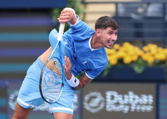 Alexei Popyrin, Dubai Duty Free Tennis Championships, Dubai, U.A.E. Tennis - Dubai Tennis Championships 2025 - ATP, Tennis Herren - Dubai Duty Free Tennis Stadium - Dubai - - United Arab Emirates - 24 February 2025. Copyright: xJuergenxHasenkopfx