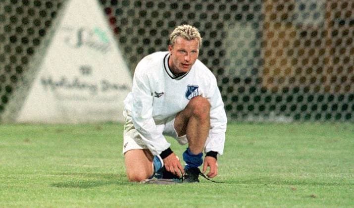Archivbilder der Woche SPORT KW09 Leipzig, 22.10.1999, Bruno-Plache-Stadion, Fußball, Regionalliga Nordost , VfB Leipzig vs FC Erzgebirge Aue 0:1 (0:1) Im Bild; Frank Seifert, VfB Leipzig. , Nur für journalistische Zwecke. Only for editorial use! , DFB regulations prohibit any use of photographs as image sequences and or quasi-video. , *** Leipzig, 22 10 1999, Bruno Plache Stadion, Soccer, Regionalliga Nordost , VfB Leipzig vs FC Erzgebirge Aue 0 1 0 1 Im Bild Frank Seifert, VfB Leipzig , Nur für journalistische Zwecke Only for editorial use , DFB regulations prohibit any use of photographs as image sequences and or quasi video , Picture Point