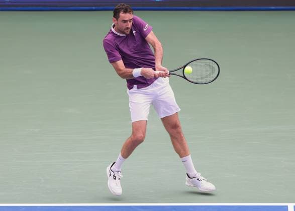 Marin Cilic (CRO), Dubai Duty Free Tennis Championships, Dubai, U.A.E. Tennis - Dubai Tennis Championships 2025 - ATP, Tennis Herren - Dubai Duty Free Tennis Stadium - Dubai - - United Arab Emirates - 25 February 2025. Copyright: xJuergenxHasenkopfx