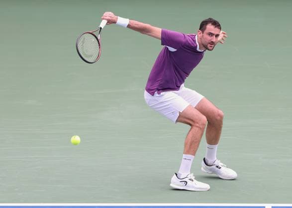 Marin Cilic (CRO), Dubai Duty Free Tennis Championships, Dubai, U.A.E. Tennis - Dubai Tennis Championships 2025 - ATP, Tennis Herren - Dubai Duty Free Tennis Stadium - Dubai - - United Arab Emirates - 25 February 2025. Copyright: xJuergenxHasenkopfx