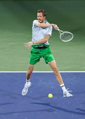 Daniil Medvedev, Dubai Duty Free Tennis Championships, Dubai, U.A.E. Tennis - Dubai Tennis Championships 2025 - ATP, Tennis Herren 500 - Dubai Duty Free Tennis Stadium - Dubai - - United Arab Emirates - 25 February 2025. Copyright: xJuergenxHasenkopfx
