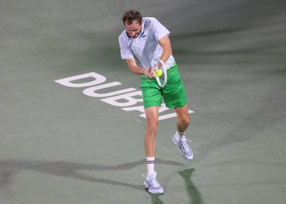 Daniil Medvedev, Dubai Duty Free Tennis Championships, Dubai, U.A.E. Tennis - Dubai Tennis Championships 2025 - ATP, Tennis Herren 500 - Dubai Duty Free Tennis Stadium - Dubai - - United Arab Emirates - 25 February 2025. Copyright: xJuergenxHasenkopfx