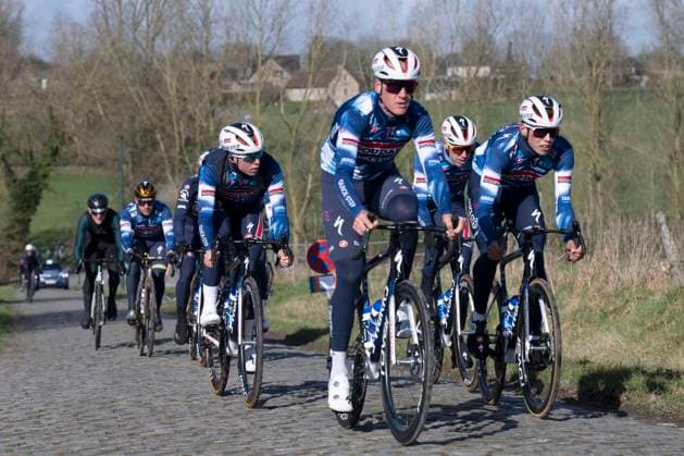 Sport Bilder des Tages Flanders Classics opening weekend 2025 - training session 26 02 2025 GENT, BELGIUM - FEBRUARY 26 : riders of Soudal - Quick Step pictured during a training session ahead of the Flanders Classics opening weekend with Omloop Het Nieuwsblad and Kuurne Brussel Kuurne on February 26, 2025 in Gent, Belgium, 26 02 2025 Gent Belgium  Copyright: xJanxDexMeuleneirx