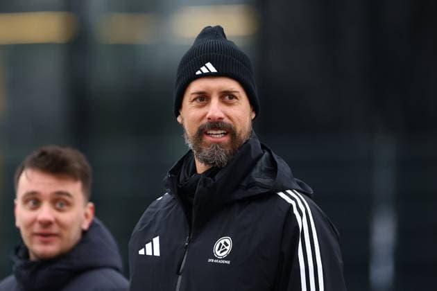Im Rahmen des 70. DFB Pro Lizenz-Lehrgangs besuchte die Ausbildungsgruppe das Training des Hamburger SV. Mit dabei war auch Ex-Profi und Co-Trainer der deustchen Nationalmannschaft Sandro Wagner. Fußball I Herren I Training I Saison 2024-2025 I Hamburger SV I 26.02.2025 I Trainingsplätze Volksparkstadion