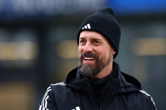 Im Rahmen des 70. DFB Pro Lizenz-Lehrgangs besuchte die Ausbildungsgruppe das Training des Hamburger SV. Mit dabei war auch Ex-Profi und Co-Trainer der deustchen Nationalmannschaft Sandro Wagner. Fußball I Herren I Training I Saison 2024-2025 I Hamburger SV I 26.02.2025 I Trainingsplätze Volksparkstadion