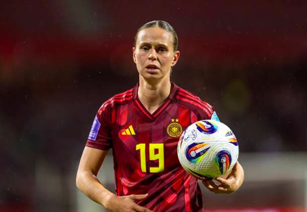 25.02.2025, UEFA Women s Nations League 2024 25, 2. Spieltag, Deutschland - Österreich, im Max-Morlock-Stadion in Nürnberg. Klara Bühl (Deutschland)