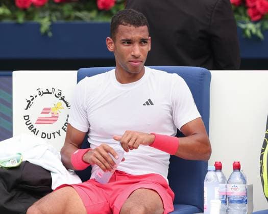 Felix Auger-Aliassime (CAN), Dubai Duty Free Tennis Championships, Dubai, U.A.E. Tennis - Dubai Tennis Championships 2025 - ATP, Tennis Herren 500 - Dubai Duty Free Tennis Stadium - Dubai - - United Arab Emirates - 27 February 2025. Copyright: xJuergenxHasenkopfx
