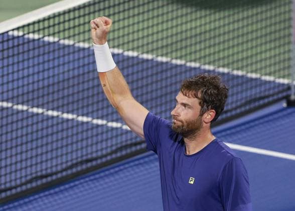 Quentin Halys jubelt nach dem Sieg, Jubel, Freude, Emotion, Dubai Duty Free Tennis Championships, Dubai, U.A.E. Tennis - Dubai Tennis Championships 2025 - ATP, Tennis Herren 500 - Dubai Duty Free Tennis Stadium - Dubai - - United Arab Emirates - 27 February 2025. Copyright: xJuergenxHasenkopfx