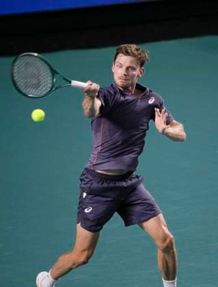 (250228) -- ACAPULCO, Feb. 28, 2025 -- David Goffin of Belgium hits a return during the singles quarterfinal match against Nakashima Brandon of the United States at the 2025 ATP, Tennis Herren Mexican Open tennis tournament in Acapulco, Mexico, Feb. 27, 2025. ) (SP)MEXICO-ACAPULCO-TENNIS-ATP-MEXICAN OPEN-SINGLES-QUARTERFINAL LixMengxin 