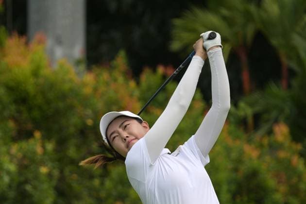 (250228) -- SINGAPORE, Feb. 28, 2025 -- Wang Xinying of China tees off during the second round of the HSBC Women s Golf World Championship, WM, Weltmeisterschaft held in Singapore s Sentosa Golf Club on Feb. 28, 2025. (Photo by Xinhua) (SP)SINGAPORE-GOLF-WOMEN S WORLD CHAMPIONSHIP ThenxChihxWey 