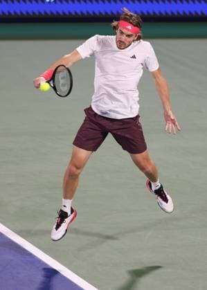 Stefanos Tsitsipas, Dubai Duty Free Tennis Championships, Dubai, U.A.E. Tennis - Dubai Tennis Championships 2025 - ATP, Tennis Herren 500 - Dubai Duty Free Tennis Stadium - Dubai - - United Arab Emirates - 28 February 2025. Copyright: xJuergenxHasenkopfx