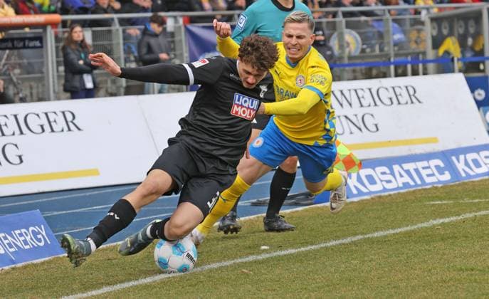 Eintracht BS vs SSV Ulm 1846 Braunschweig, 01.03.2025, Fußball, Saison 24 25, 2. Bundesliga, 24. Spieltag, Eintracht Braunschweig vs SSV Ulm 1846, Bild zeigt: Lino Tempelmann (BTSV, 20) Braunschweig