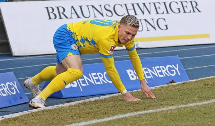 Eintracht BS vs SSV Ulm 1846 Braunschweig, 01.03.2025, Fußball, Saison 24 25, 2. Bundesliga, 24. Spieltag, Eintracht Braunschweig vs SSV Ulm 1846, Bild zeigt: Lino Tempelmann (BTSV, 20) Braunschweig