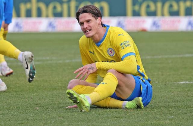 Eintracht BS vs SSV Ulm 1846 Braunschweig, 01.03.2025, Fußball, Saison 24 25, 2. Bundesliga, 24. Spieltag, Eintracht Braunschweig vs SSV Ulm 1846, Bild zeigt: Levente Szabo (BTSV, 11) Braunschweig