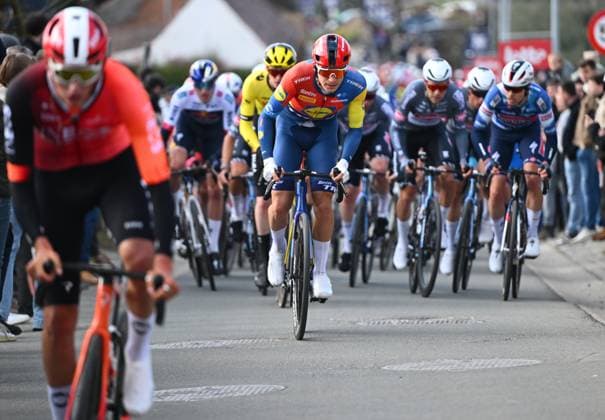 Belgian Jasper Stuyven of Lidl-Trek pictured in action during the men s one-day cycling race Omloop Het Nieuwsblad (UCI World Tour), 197 km from Gent to Ninove, Saturday 01 March 2025. POOLxVINCENTxKALUT  x113848334x