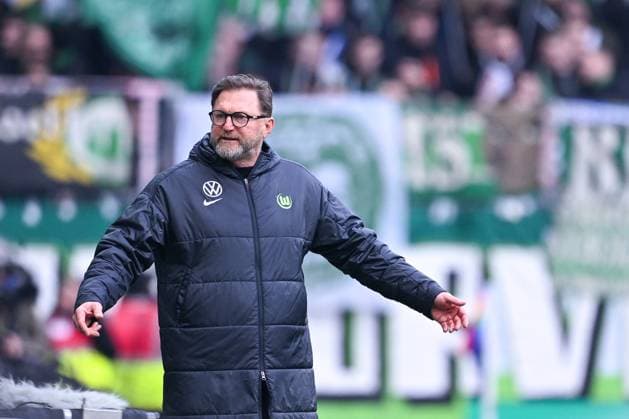 01.03.2025, Fussball, Bundesliga, 24. Spieltag Saison 2024 2025, SV Werder Bremen - VfL Wolfsburg, Trainer Ralph Hasenhüttl (VfL Wolfsburg) xRHR-FOTO TKx Copyright: RHR-FOTOx RHR-FOTO TK