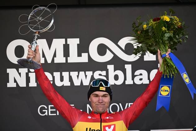 Omloop Het Nieuwsblad 2025 Cycling Race Ninove, Belgium - March 1 : Waerenskjold Søren (NOR) of Uno-X Mobility on the podium during the Men Elite UCI World Tour 80th Flanders Classics Omloop Het Nieuwsblad cycling race of 197 kms with start in Ghent and finish in Ninove on March 01, 2025 in Ninove, Belgium, 01 03 2025 ( Motordriver Kenny Verfaillie - Ninove Belgium  Copyright: xPeterxDexVoechtx