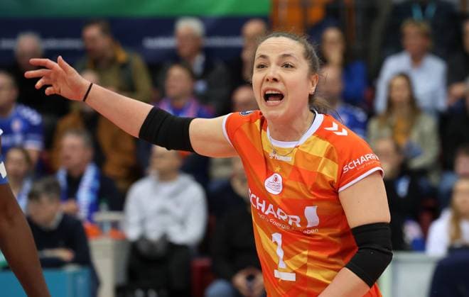 Stuttgart , Volleyball Bundesliga Frauen, Allianz MTV Stuttgart vs. SC Potsdam , Roosa Koskelo ( Stgt )