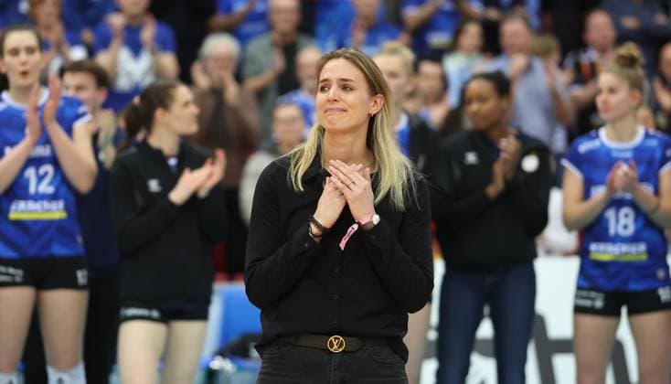 Stuttgart , Volleyball Bundesliga Frauen, Allianz MTV Stuttgart vs. SC Potsdam , Verabschiedung von Kim Renkema