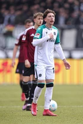 Jannik Rochelt, HÂ 96, im Rückrundenspiel der Saison 2024 2025 zwischen dem 1. FC Nürnberg und Hannover 96 (1:2) in Nürnberg; 01 03 2025 -