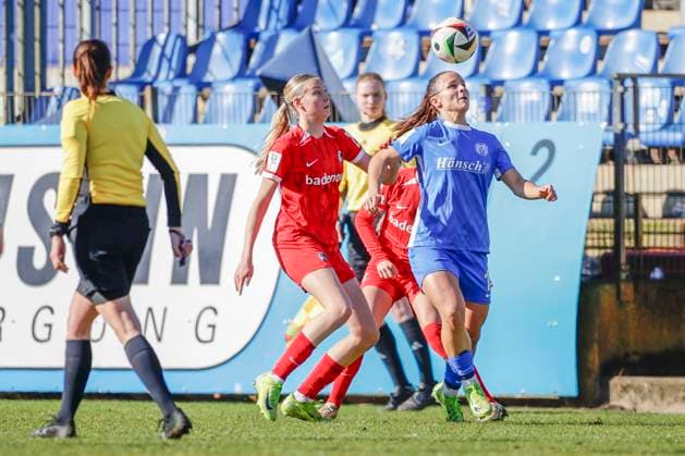 02.03.2025, Hänsch-Arena, Meppen, GER, 2. Frauen-Bundesliga: SV Meppen vs SC Freiburg II, Sarah Preuß (SV Meppen 11) DFL REGULATIONS PROHIBIT ANY USE OF PHOTOGRAPHS AS IMAGE SEQUENCES AND OR QUASI-VIDEO. Meppen Niedersachsen Germany Hänsch-Arena