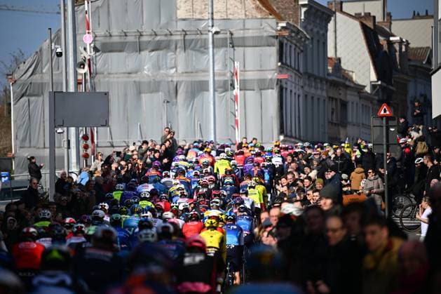 Kuurne - Brussel - Kuurne 2025 cycling race KUURNE, BELGIUM - MARCH 02 : Illustration picture of the start of the race during the Men Elite UCI 1.Pro 77th Kuurne - Brussel - Kuurne cycling race of 203 kms with start in Kortrijk and finish in Kuurne on March 02, 2025 in Kuurne, Belgium, 02 03 2025 ( Motordriver Kenny Verfaillie & Kuurne Belgium  Copyright: xTomasxSiskx